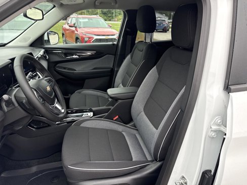 New 2026 Chevrolet TrailBlazer LT w/ Convenience Package image 11