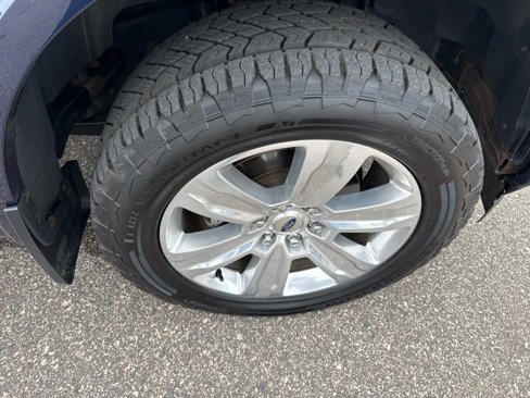Used 2018 Ford F150 Platinum w/ Equipment Group 701A Luxury image 49