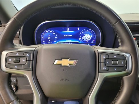 Used 2023 Chevrolet Suburban LT image 19