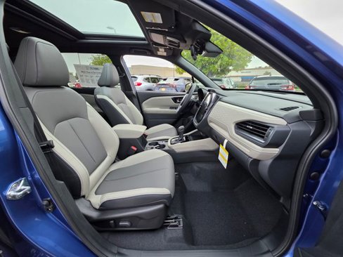 New 2025 Subaru Forester Limited image 10