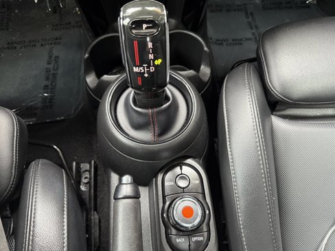 Used 2021 MINI Cooper S image 22