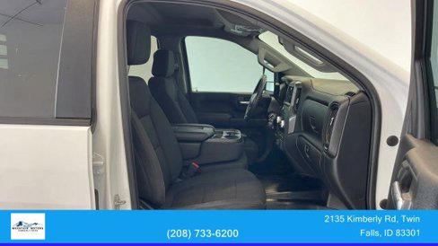 Used 2023 GMC Sierra 2500 Pro w/ Gooseneck/5TH Wheel Package image 32