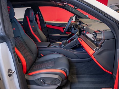 Used 2023 Lamborghini Urus S image 22