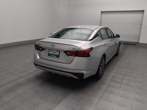 Used 2023 Nissan Altima 2.5 SV image 9