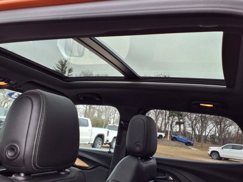 Used 2023 Chevrolet TrailBlazer ACTIV w/ Sun and Liftgate Package image 10