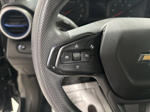 Used 2024 Chevrolet Trax LS w/ LS Convenience Package image 18
