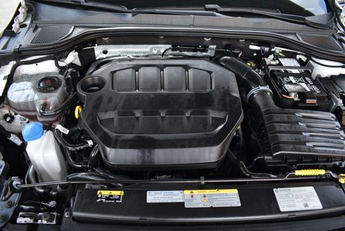 Used 2024 Volkswagen Golf R image 25
