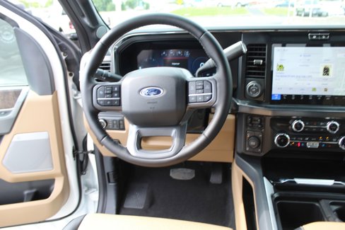 New 2025 Ford F350 Lariat w/ Lariat Ultimate Package image 21