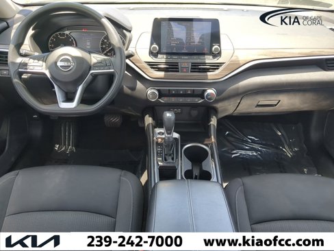 Used 2023 Nissan Altima 2.5 SV image 13