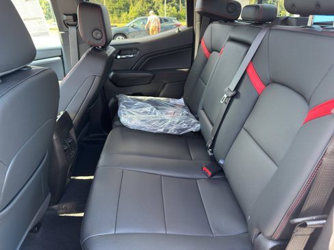New 2026 Chevrolet Colorado Z71 w/ Technology Package image 21