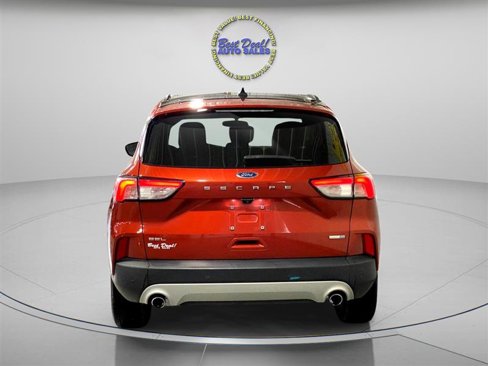 Used 2020 Ford Escape SEL image 4