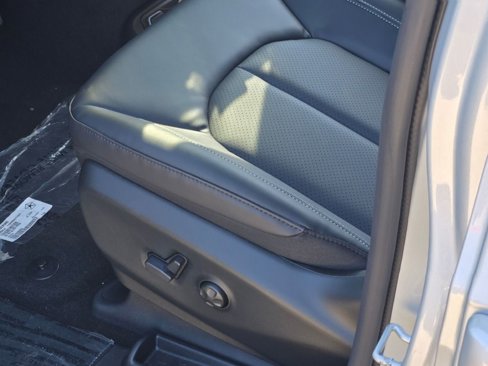 New 2026 Chrysler Pacifica Select image 24