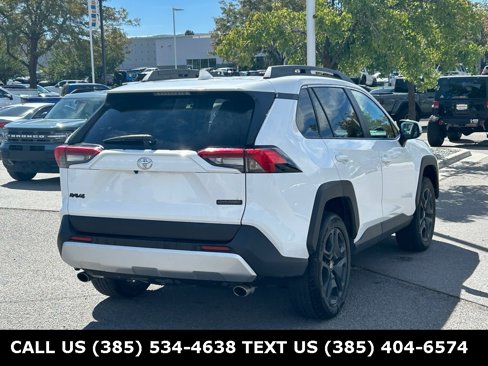 Used 2024 Toyota RAV4 Adventure image 3