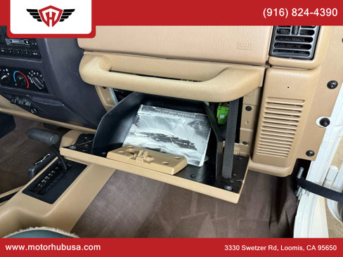 Used 1999 Jeep Wrangler Sahara image 52