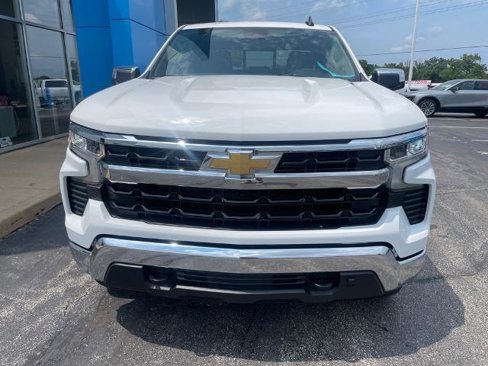 New 2026 Chevrolet Silverado 1500 LT image 2