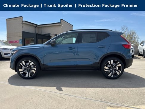 New 2025 Volvo XC40 B5 Ultra w/ Protection Package Premier image 4
