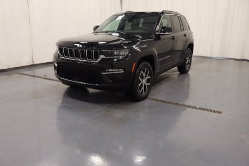 New 2025 Jeep Grand Cherokee Limited image 5