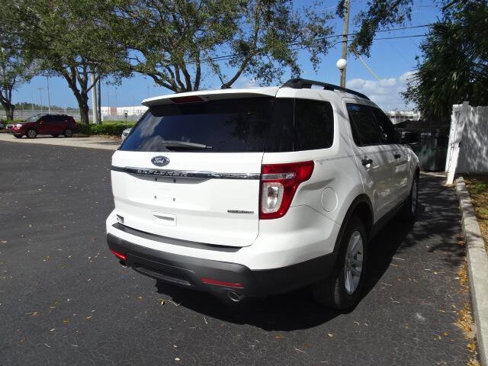 Used 2015 Ford Explorer FWD image 9