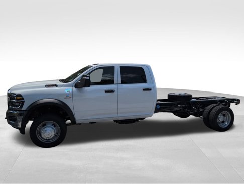 New 2025 RAM 5500 Tradesman image 4