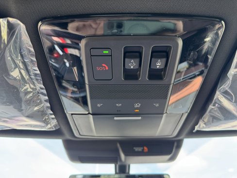 New 2025 Mitsubishi Outlander SEL image 21