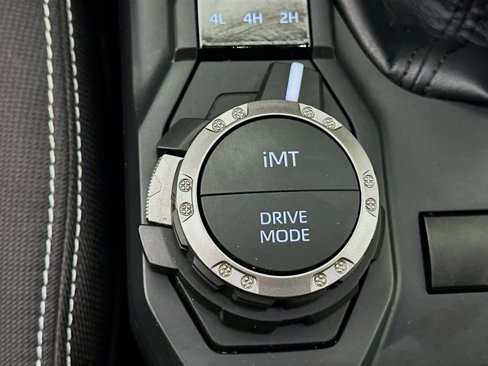 Used 2024 Toyota Tacoma TRD Off-Road image 26