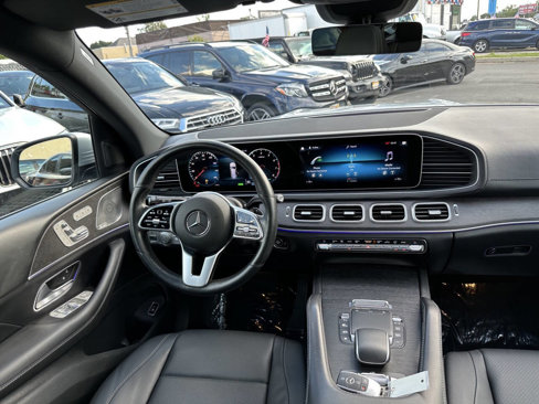 Used 2022 Mercedes-Benz GLS 450 4MATIC image 20