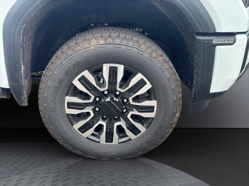 New 2025 GMC Sierra 3500 Denali Ultimate image 27