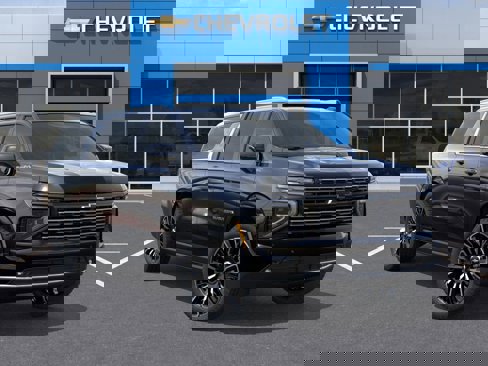 New 2025 Chevrolet Suburban High Country image 7