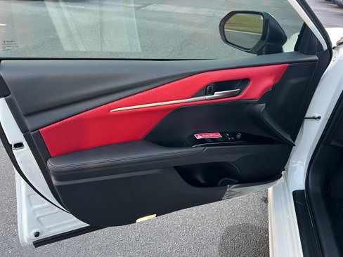 New 2026 Toyota Camry Hybrid image 14