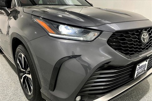 Used 2022 Toyota Highlander XSE image 33