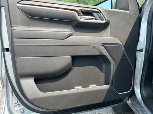 New 2026 Chevrolet Silverado 1500 LT image 17