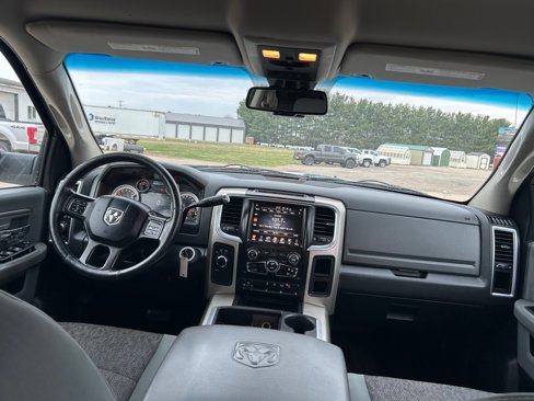 Used 2015 RAM 3500 Big Horn image 19