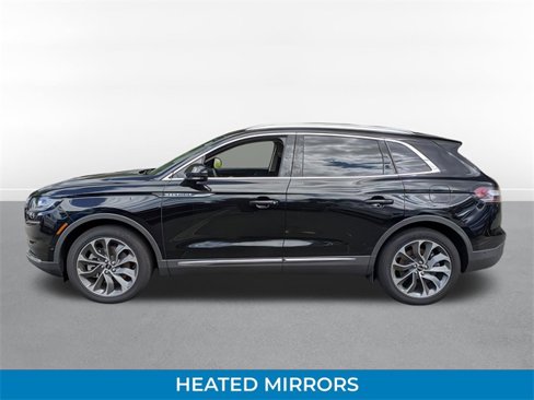 Used 2023 Lincoln Nautilus Reserve w/ Equipment Group 201A image 7