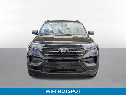 Certified 2023 Ford Explorer XLT image 9
