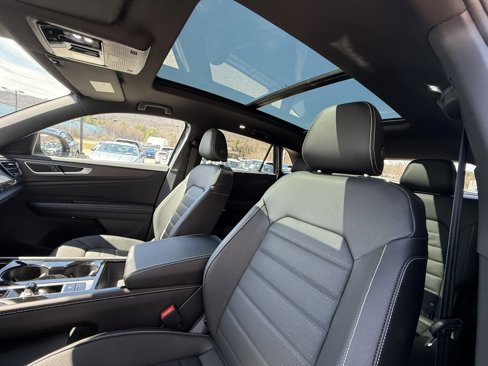 New 2025 Volkswagen Atlas Cross Sport SEL R-Line image 11