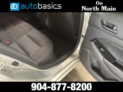 Used 2023 Nissan Altima 2.5 SV image 13