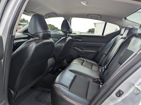 Used 2023 Nissan Altima 2.5 SR image 17