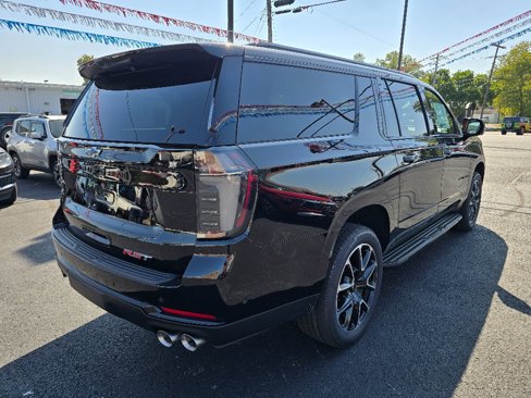New 2026 Chevrolet Suburban RST w/ Comfort Package image 8