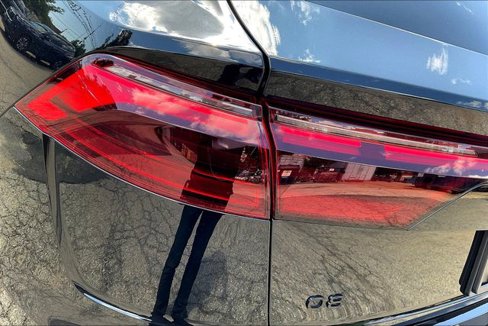 Certified 2025 Audi Q8 Premium Plus image 29