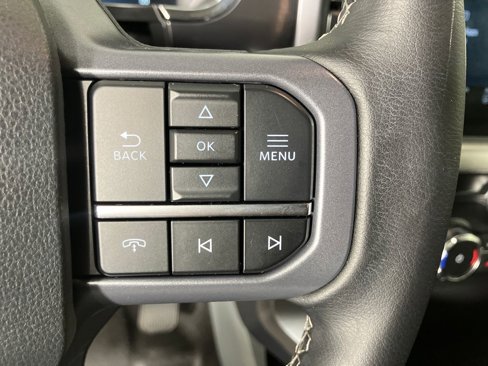 Used 2023 Ford F150 Lightning XLT image 19