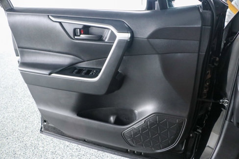 Used 2024 Toyota RAV4 LE image 21