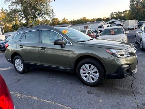 Used 2018 Subaru Outback 2.5i image 8