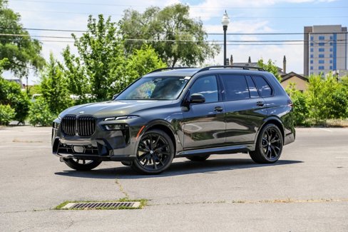 New 2026 BMW X7 xDrive40i w/ Executive Package image 1