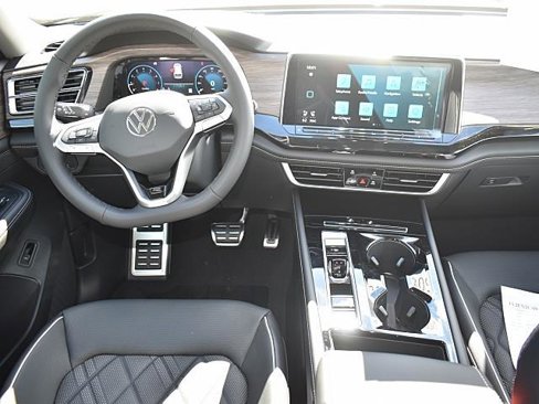 New 2026 Volkswagen Atlas SEL Premium R-Line image 10