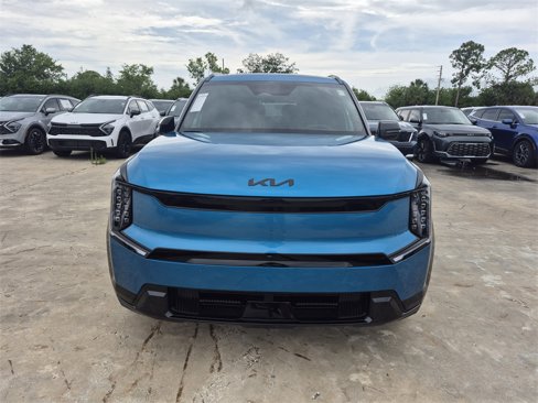 New 2026 Kia EV9 Land w/ Nightfall Edition Package image 3