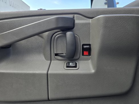 Used 2023 Chevrolet Express 3500 w/ Power Convenience Package image 33
