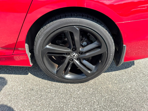 Used 2018 Honda Accord Sport image 30