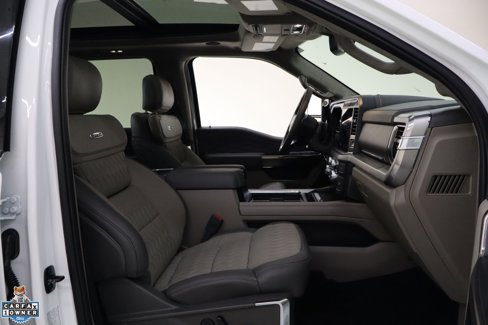 Used 2025 Ford F450 Platinum w/ Platinum Plus Package image 37