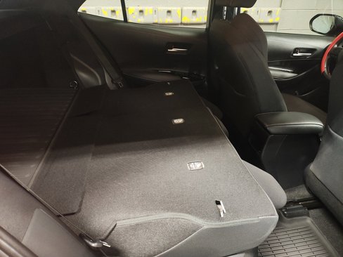 Used 2022 Toyota Corolla SE image 12