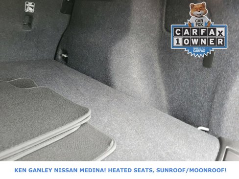 Used 2025 Volvo XC40 B5 Core image 43